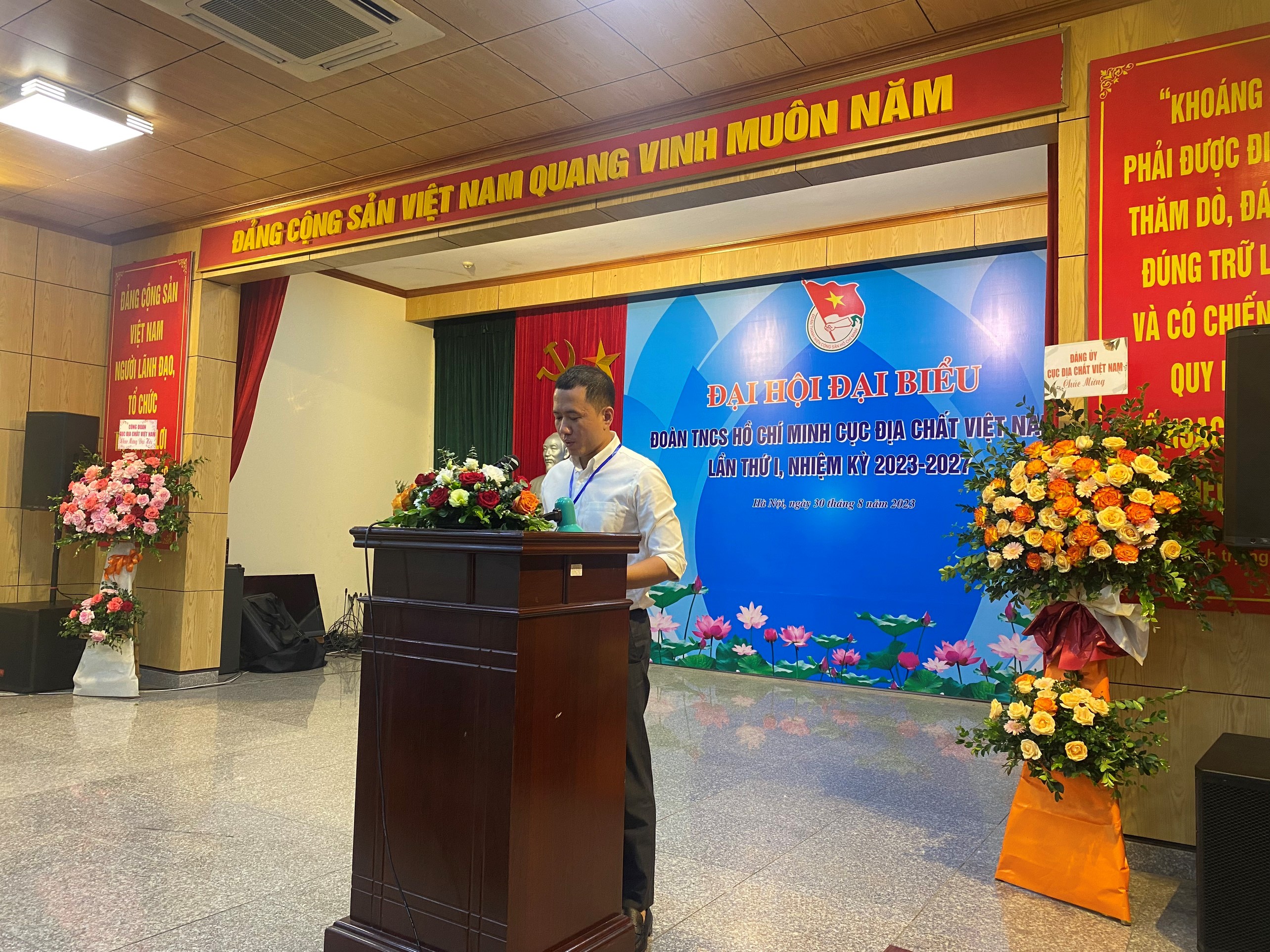 khanh.jpg
